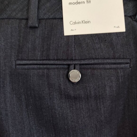 Ladies SZ 6P Calvin Klein Navy Straight Leg Office Pant - Picture 4 of 4